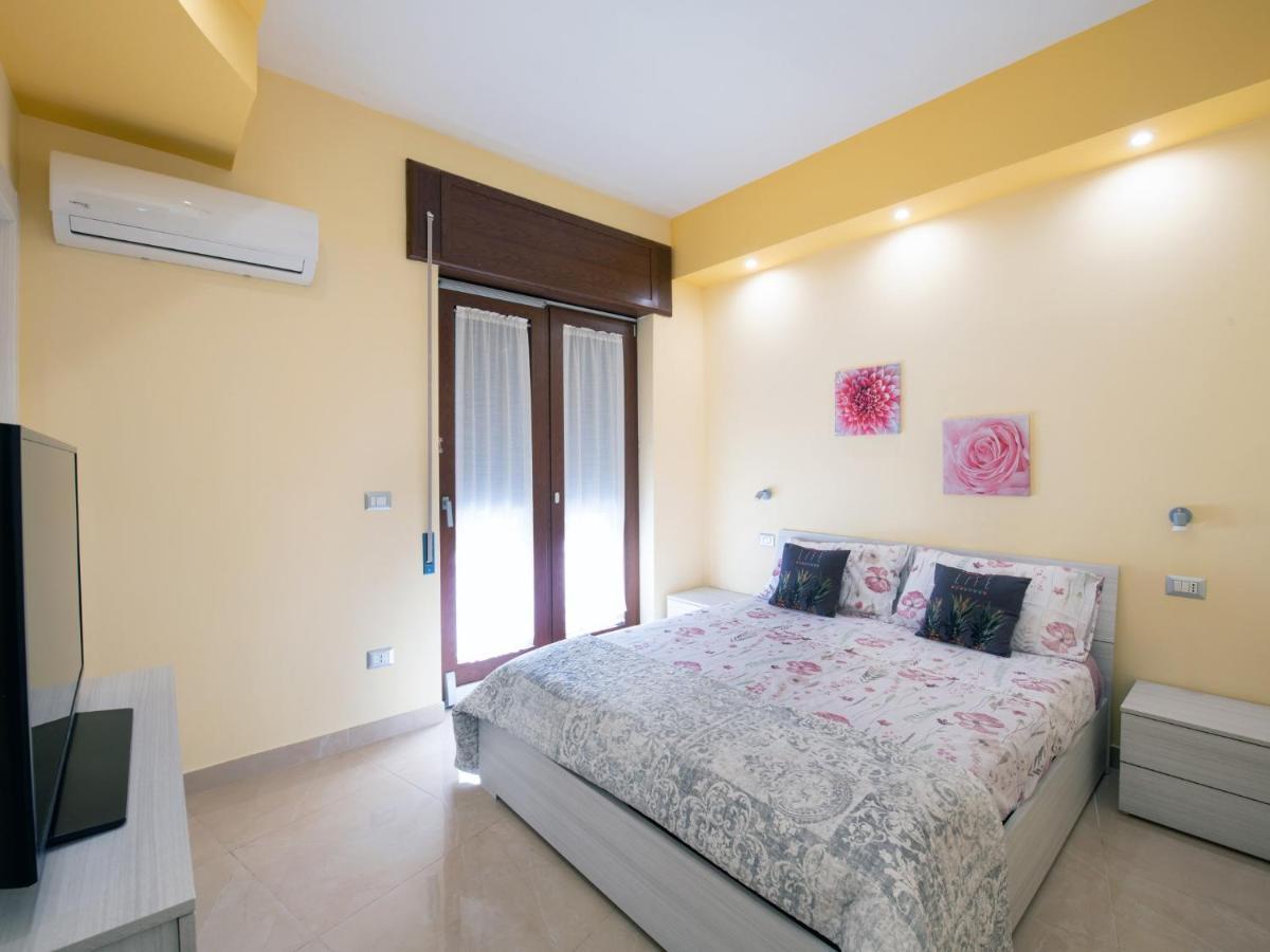 Pompei Center Life Atmosphere Ngoại thất bức ảnh